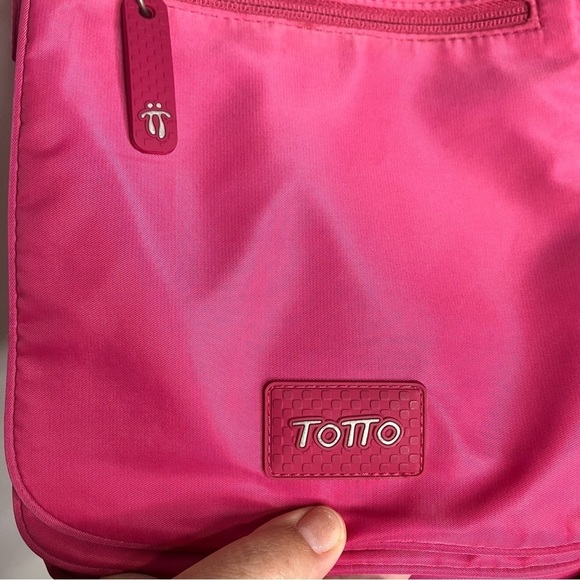 Totto Telga handbag crossbody bag hot pink small size - Picture 3 of 9